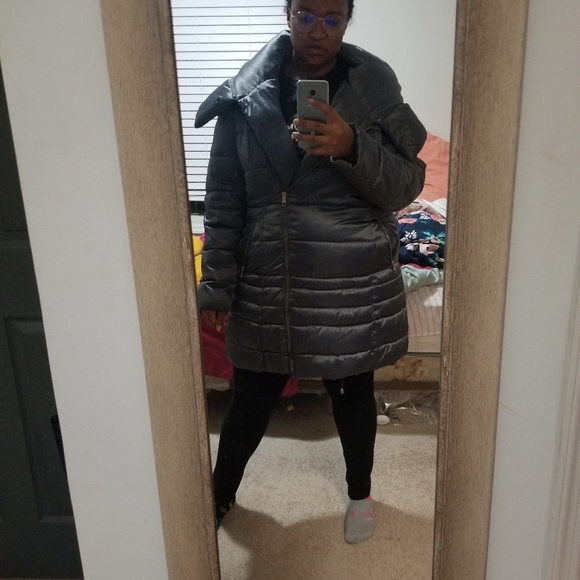 XL Steve Madden pleated bubble jacket - Picture 1 of 3